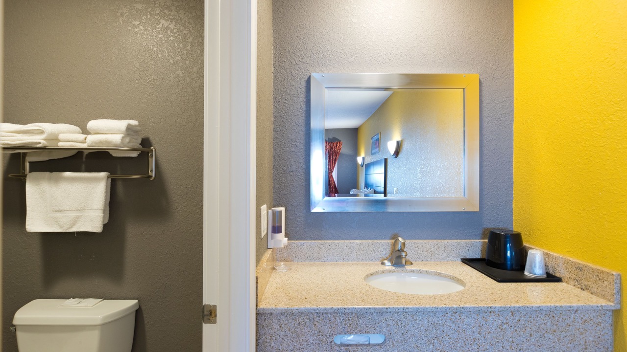 Photo of Bathroom in Des Moines