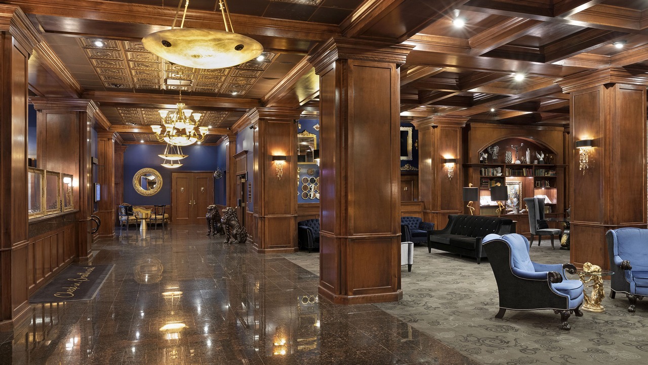 Photo of Others in Downtown Des Moines