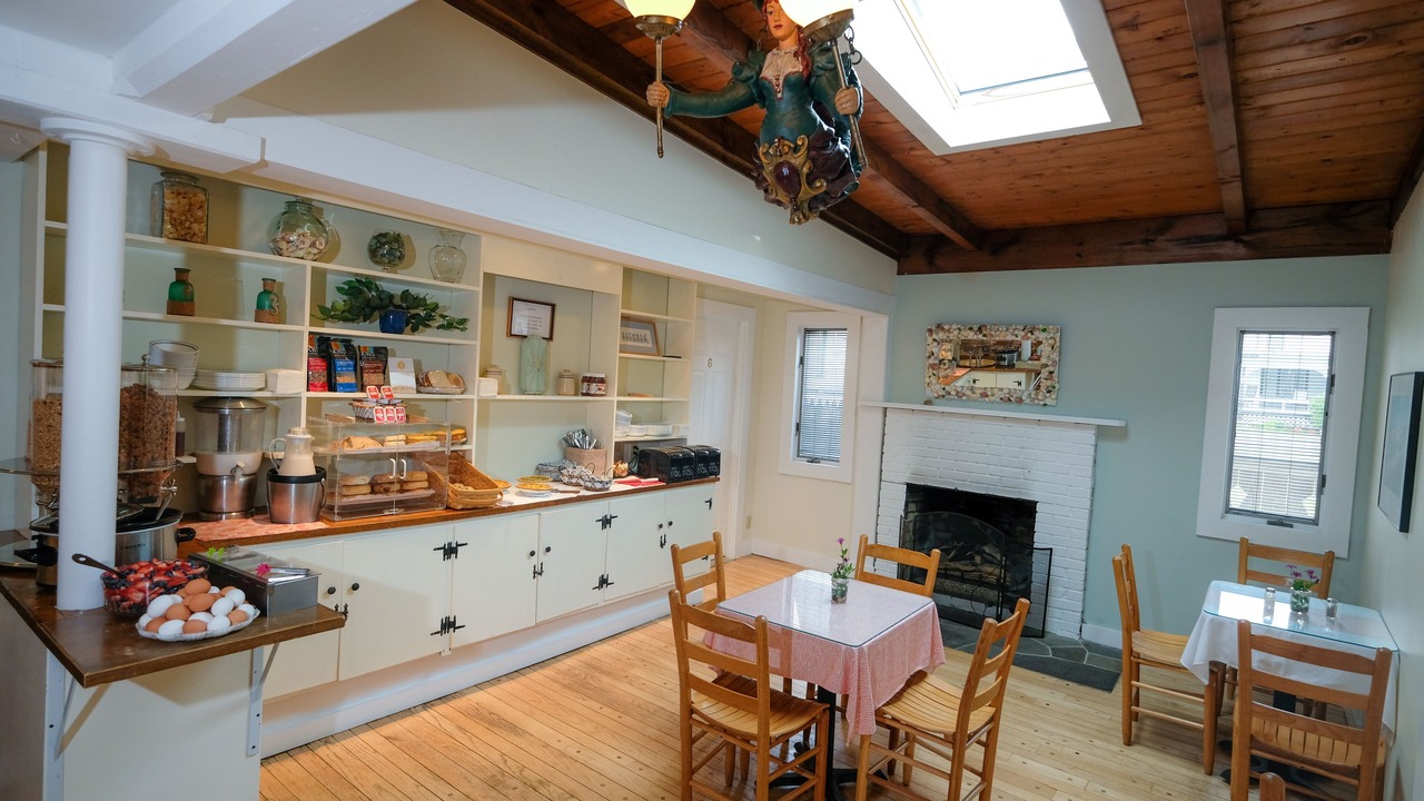 Photo of Others in Oak Bluffs