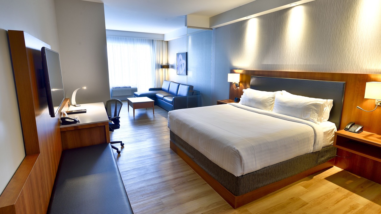 Photo of Bedroom in Vaudreuil
