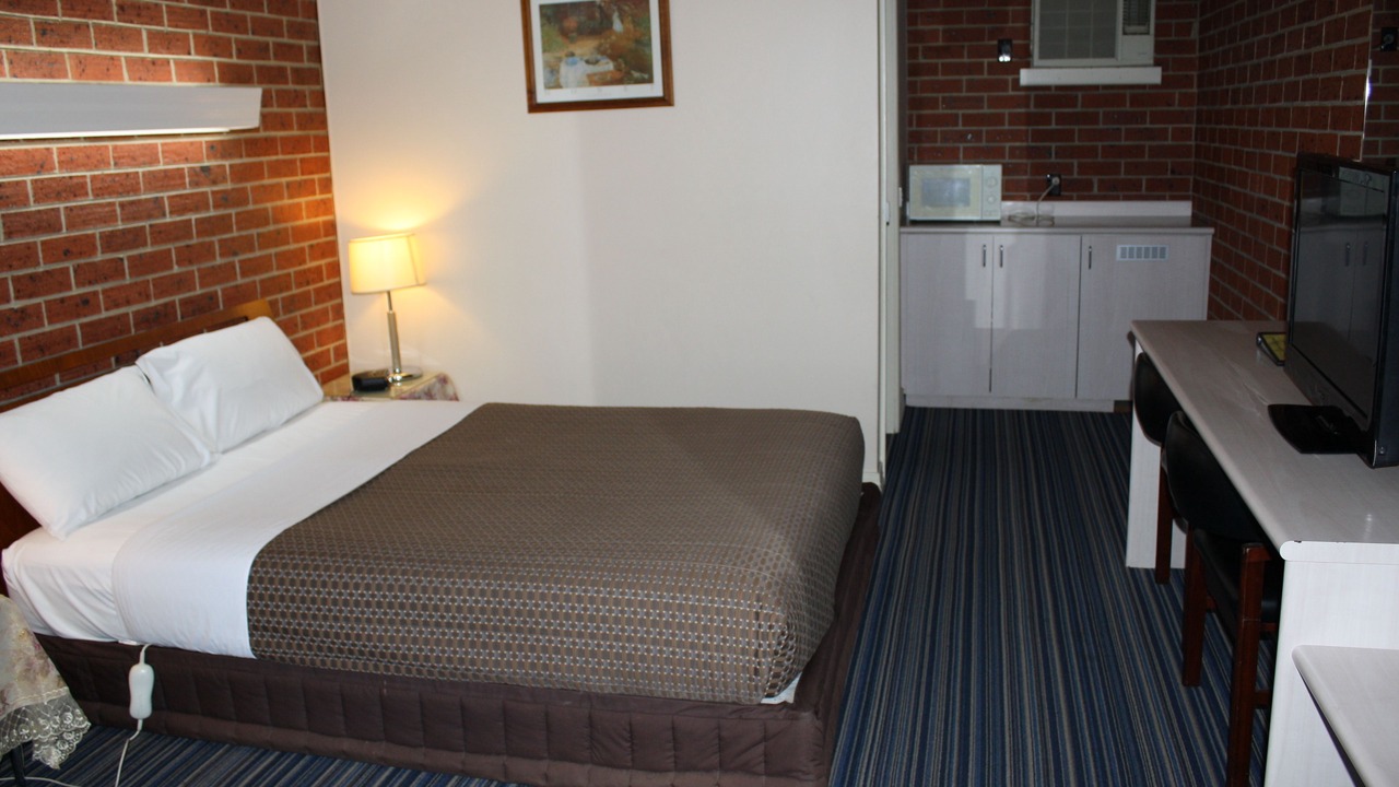 Photo of Bedroom in Carnegie