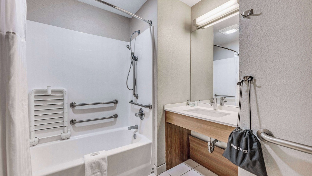 Photo of Bathroom in Sweetwater