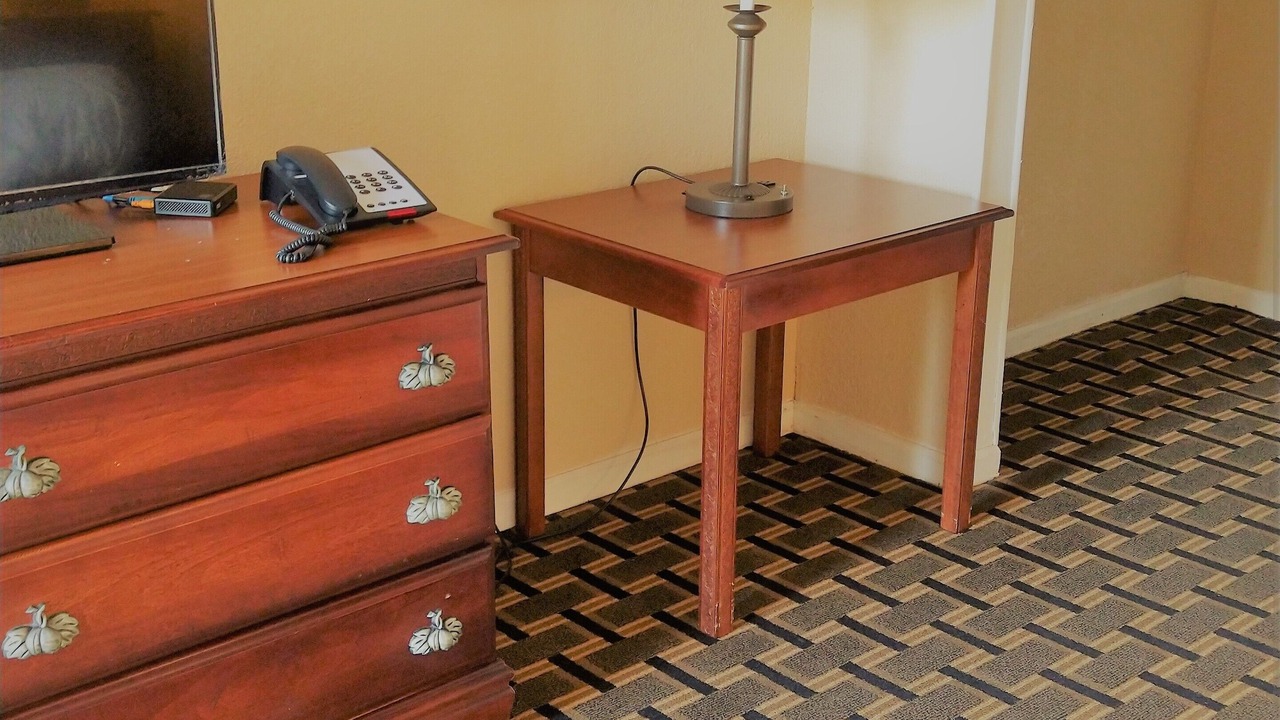 Photo of Bedroom in Grandview Plaza