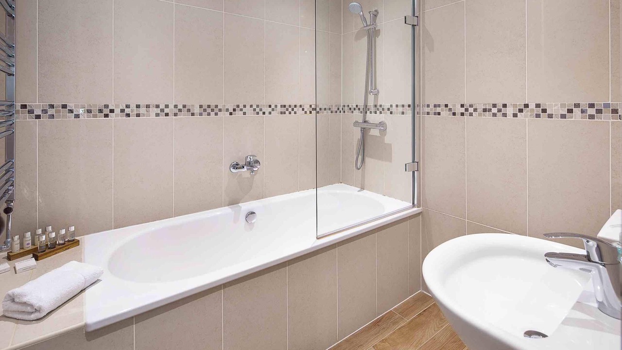 Photo of Bathroom in Oxford