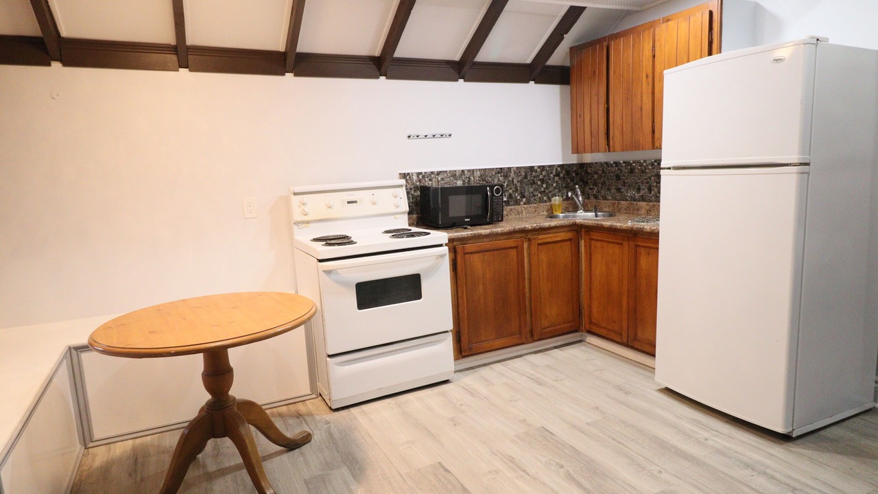 Photo of Kitchen in Algonquin Highlands