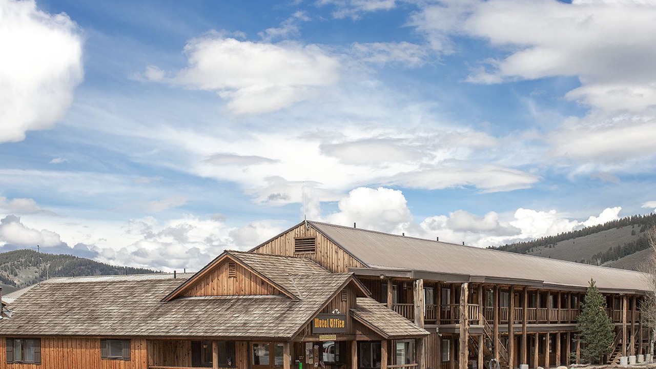 Photo of Outdoor in Stanley