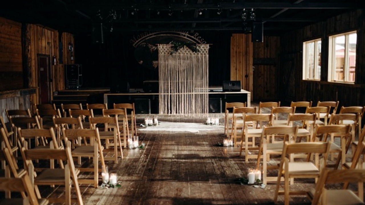 Photo of Others in Stanley