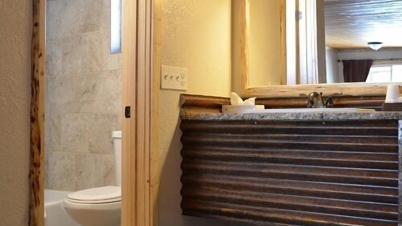 Photo of Others in Stanley