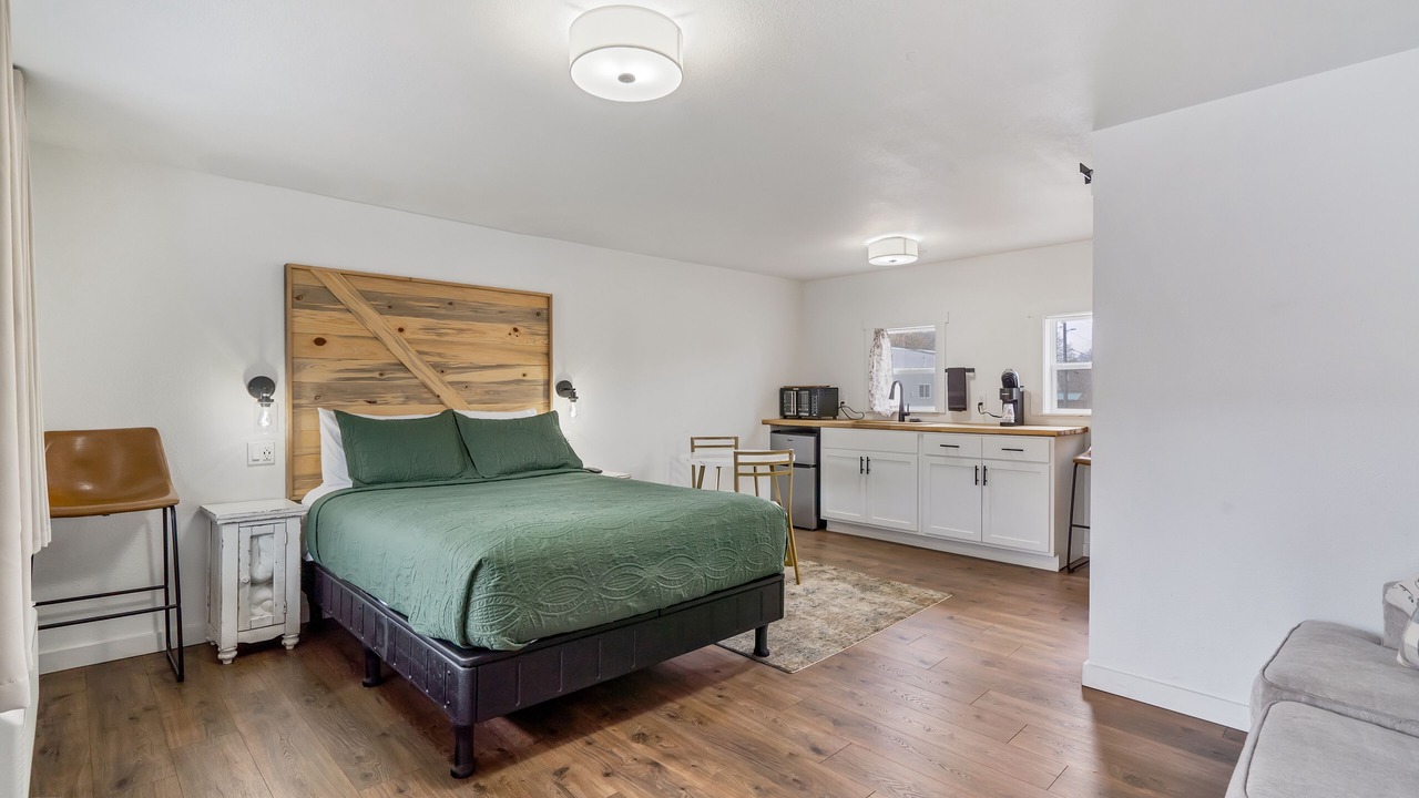 Photo of Others in Colville