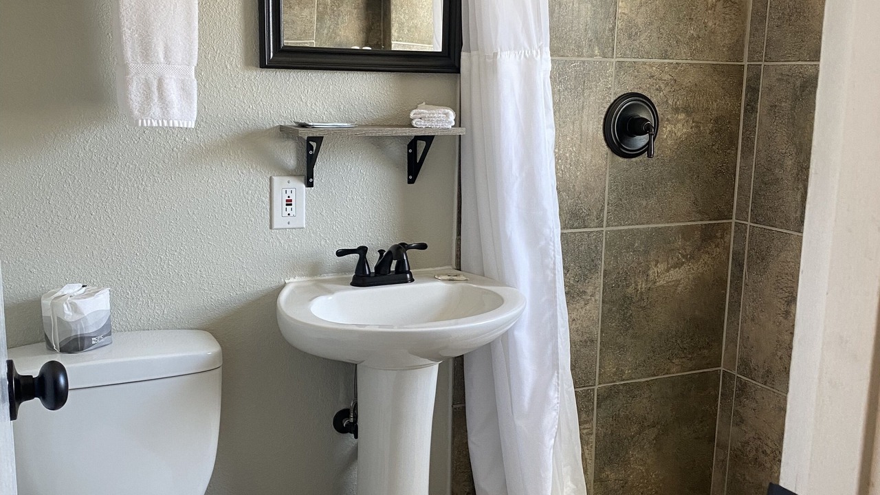 Photo of Others in Colville