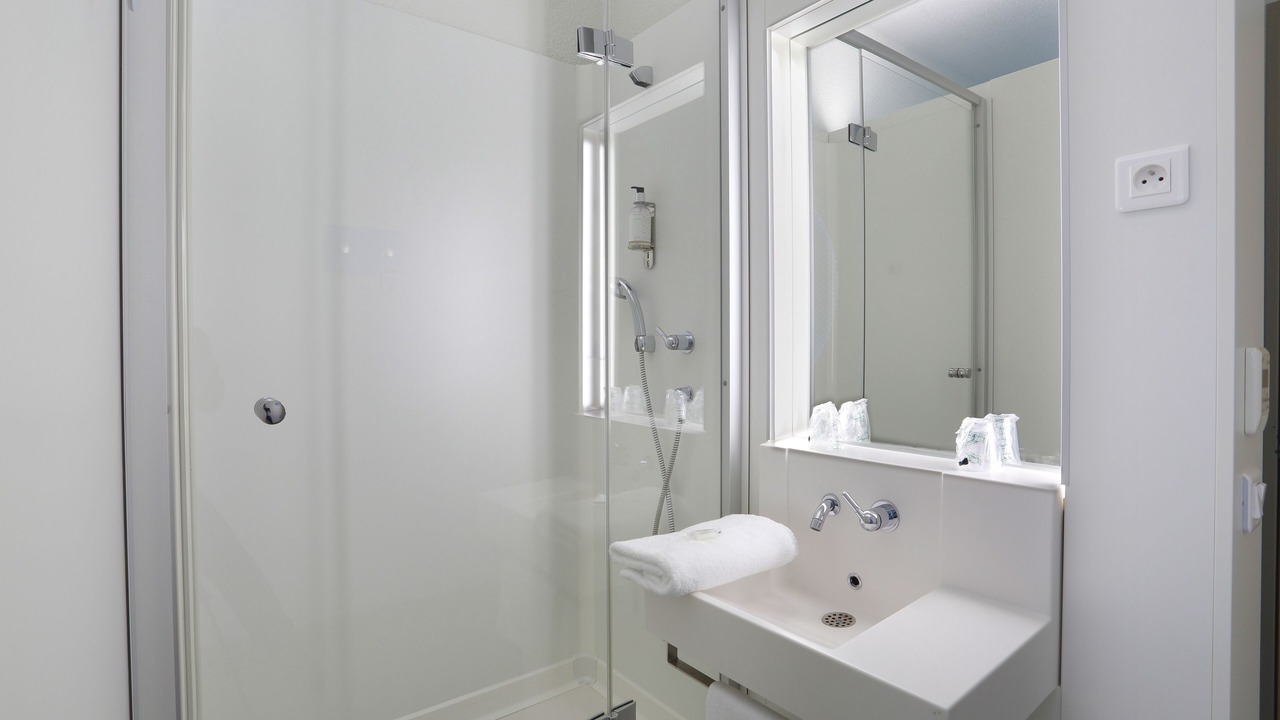 Photo of Bathroom in Villejust