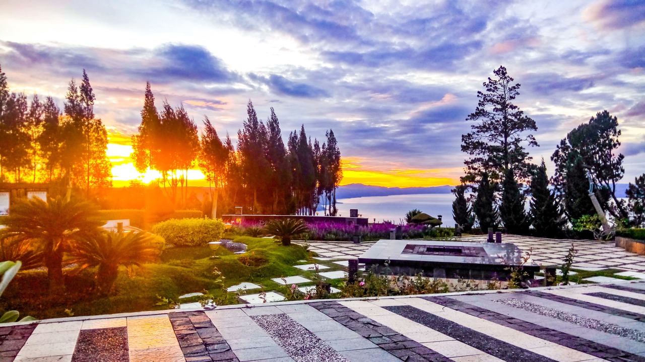 Photo of Outdoor in Merek
