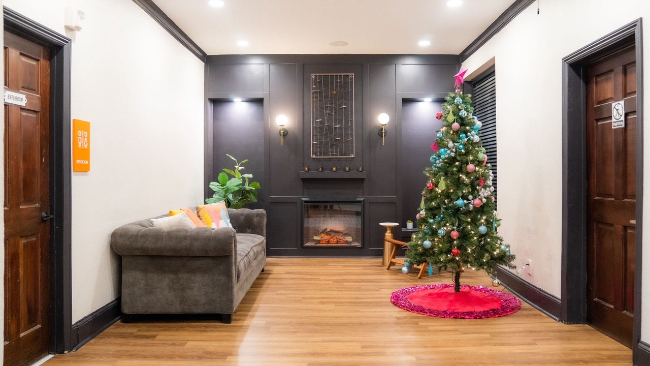Photo of Livingroom in Lower Nob Hill