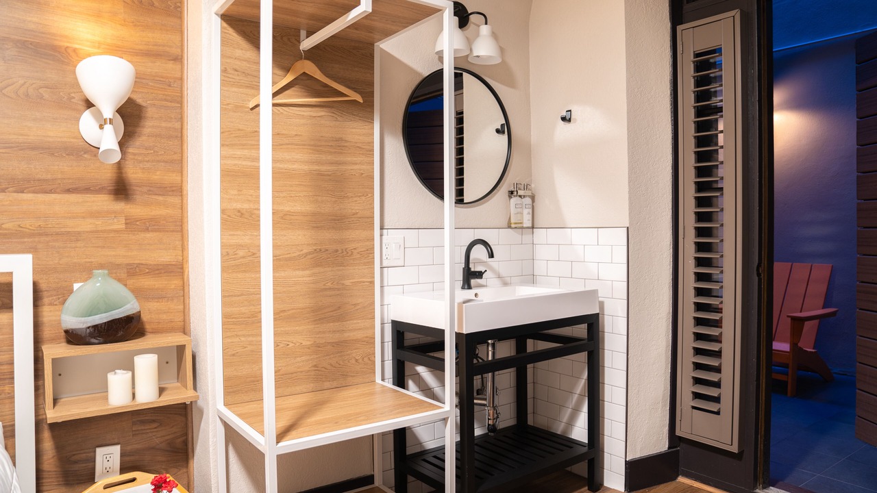 Photo of Bedroom in Lower Nob Hill