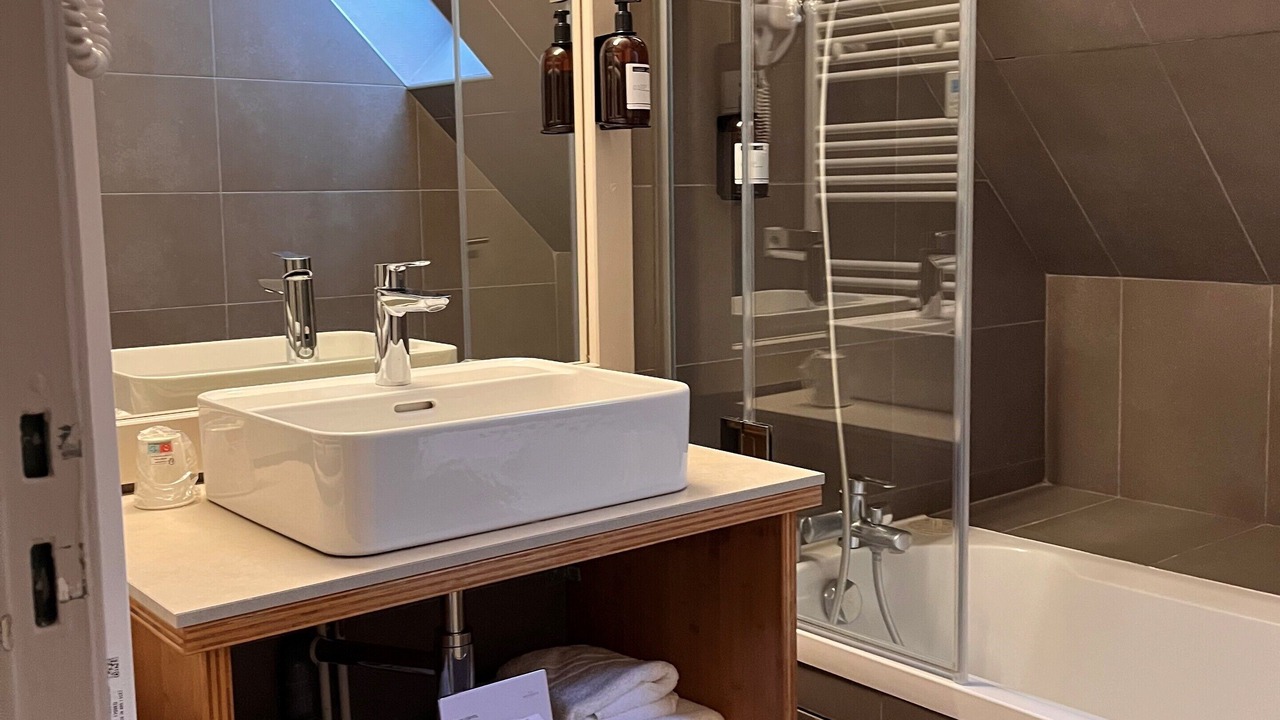 Photo of Bathroom in La Riviere-Saint-Sauveur
