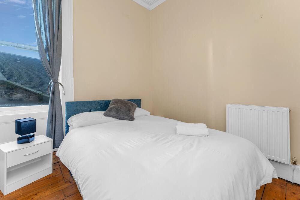 Photo of Bedroom in Leith