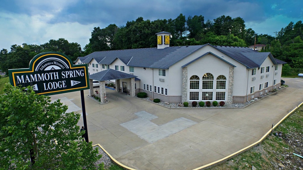 Photo of Outdoor in Thayer