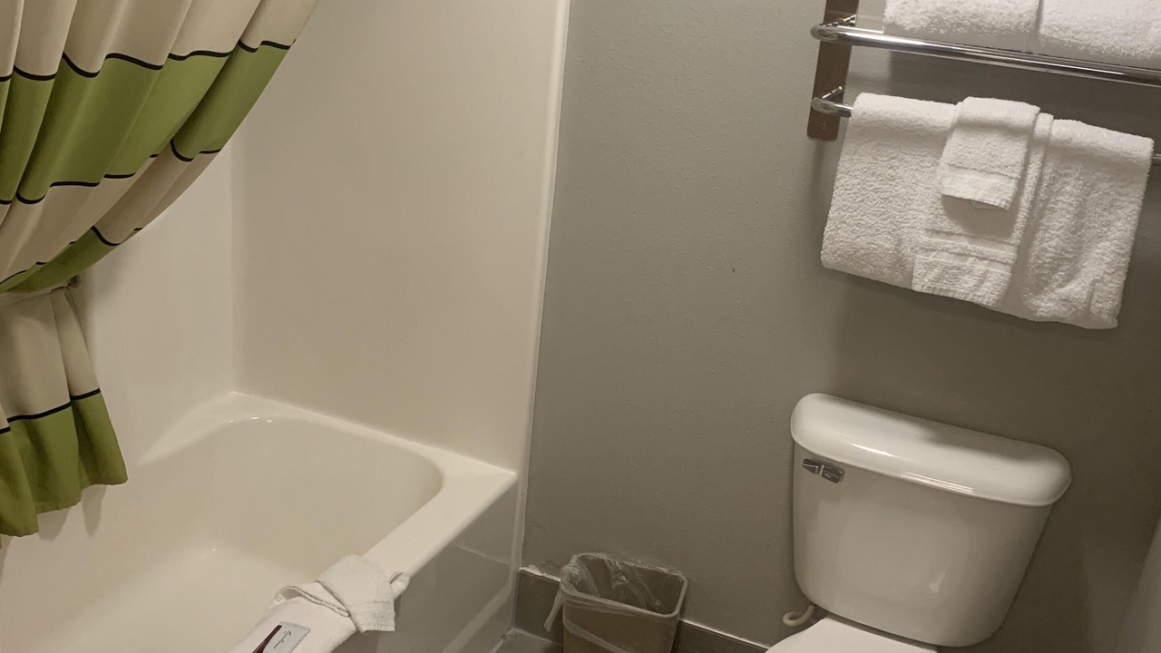 Photo of Bathroom in Thayer