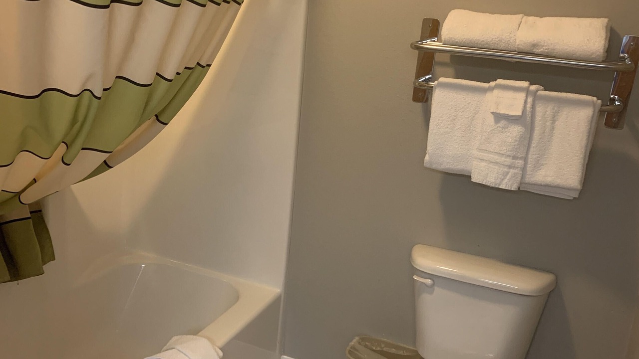 Photo of Bathroom in Thayer
