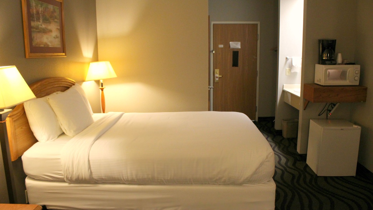 Photo of Bedroom in Thayer