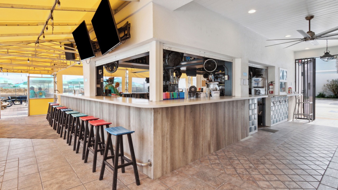 Photo of Others in Neptune Beach