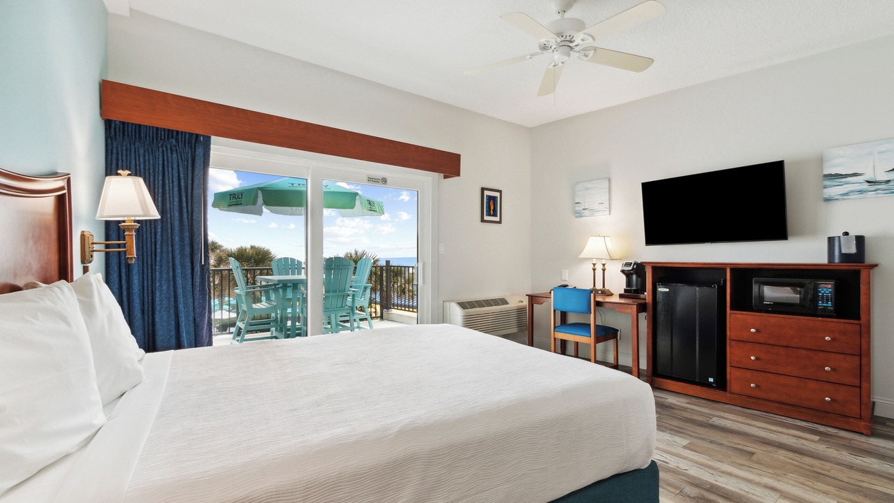 Photo of Bedroom in Neptune Beach