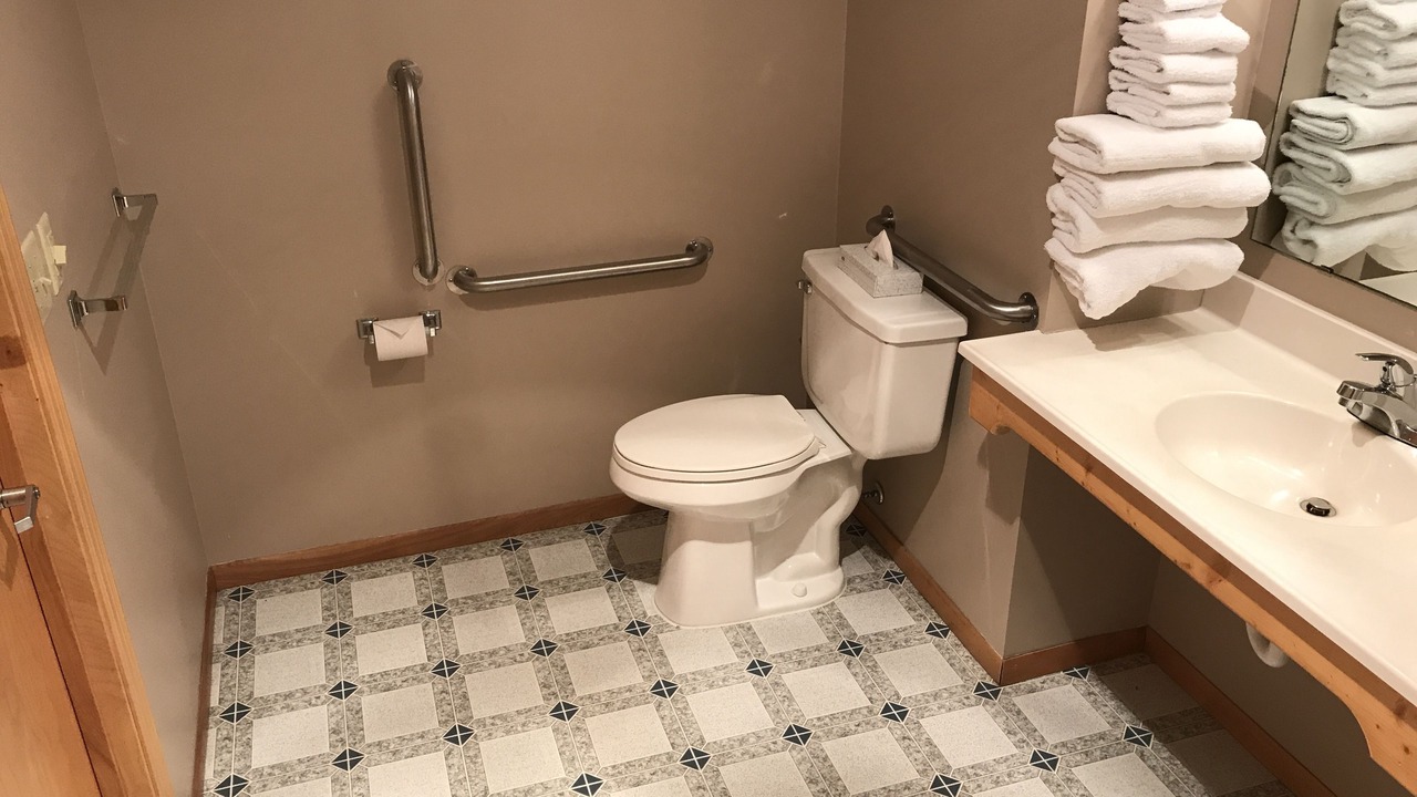 Photo of Bathroom in Schroeder