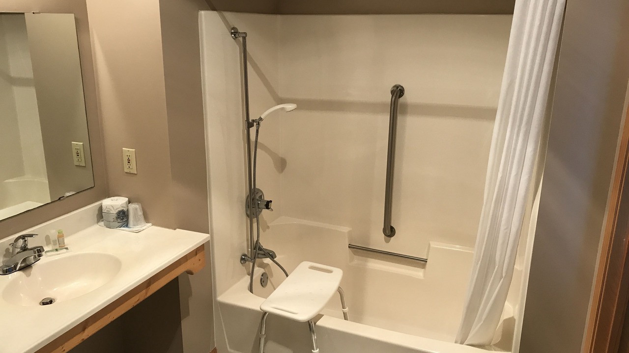 Photo of Bathroom in Schroeder