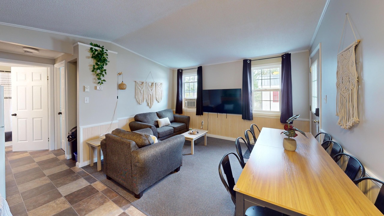 Photo of Others in Plaster Rock