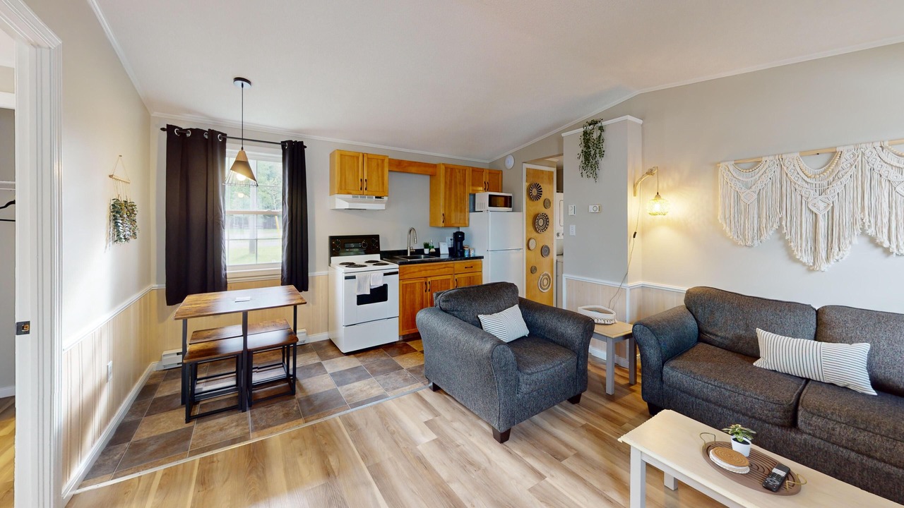 Photo of Others in Plaster Rock