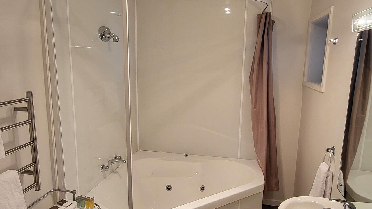 Photo of Bathroom in Manukau City