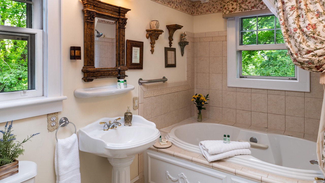 Photo of Bathroom in Historic Montford