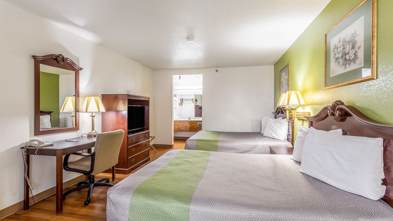 Photo of Bedroom in Santa Rosa