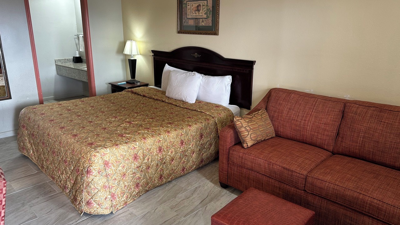 Photo of Bedroom in Eunice