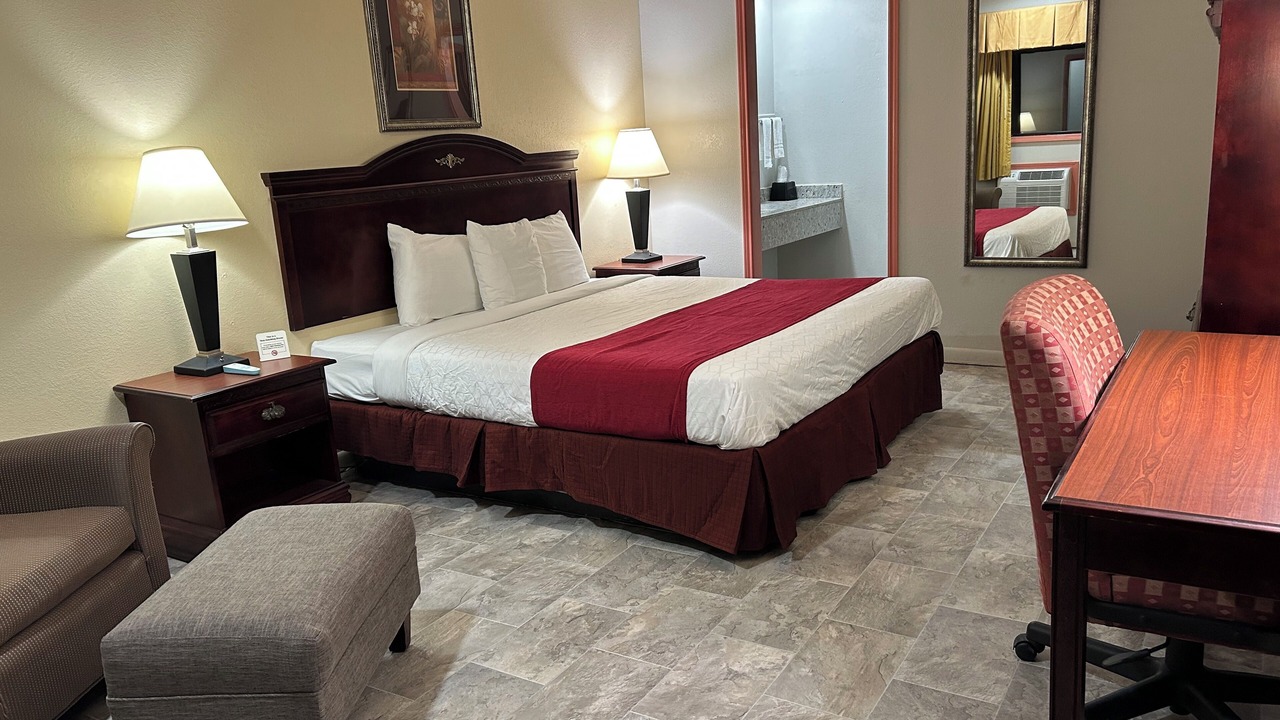 Photo of Bedroom in Eunice