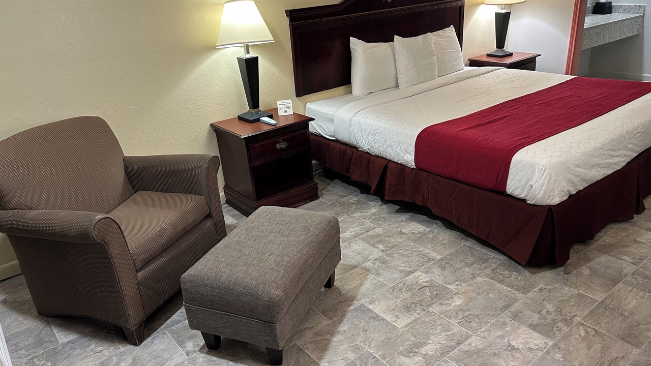 Photo of Bedroom in Eunice