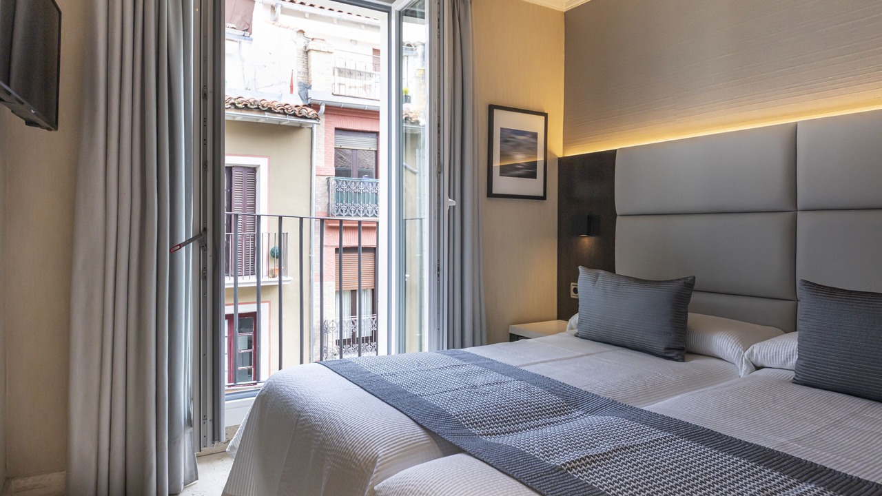 Photo of Bedroom in Pamplona City Centre
