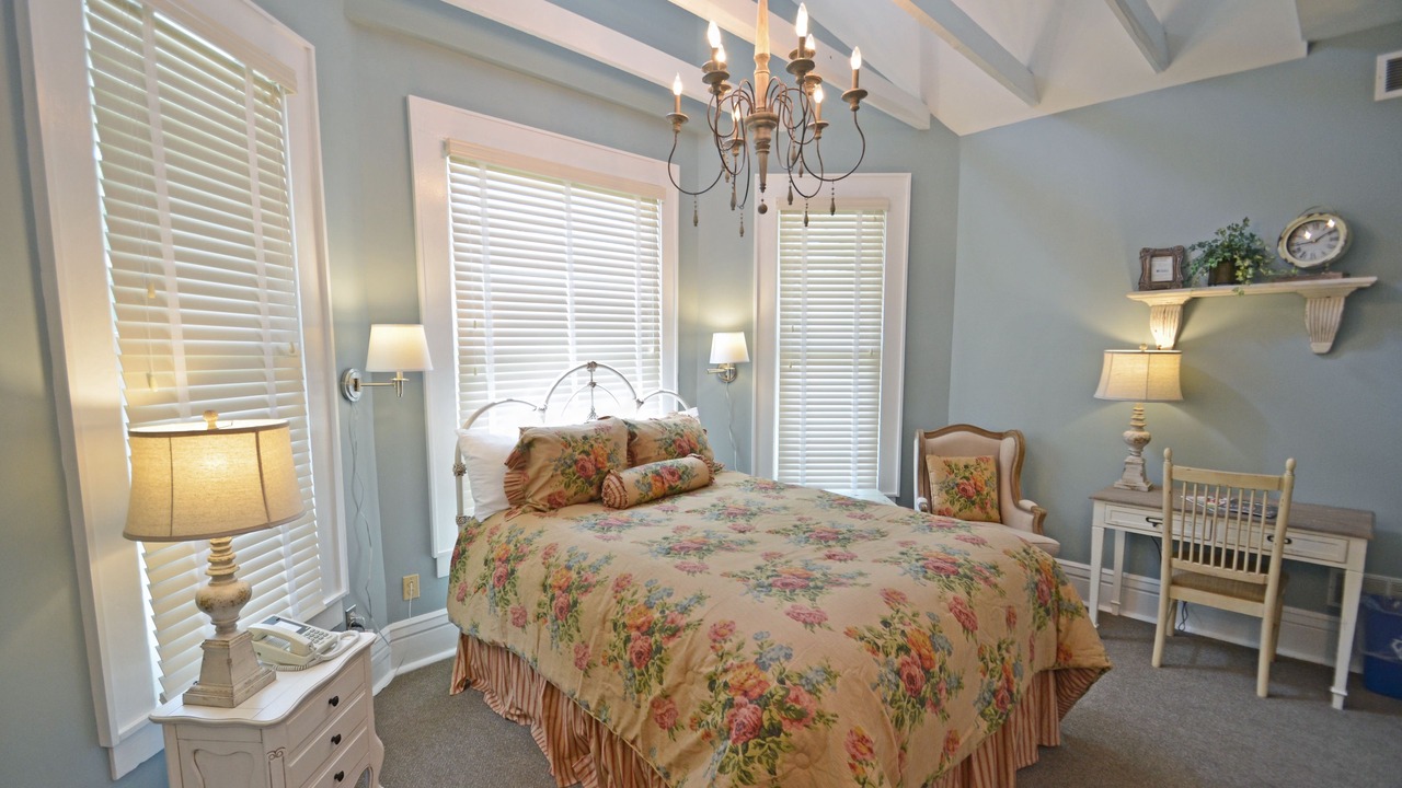 Photo of Others in Bloomington