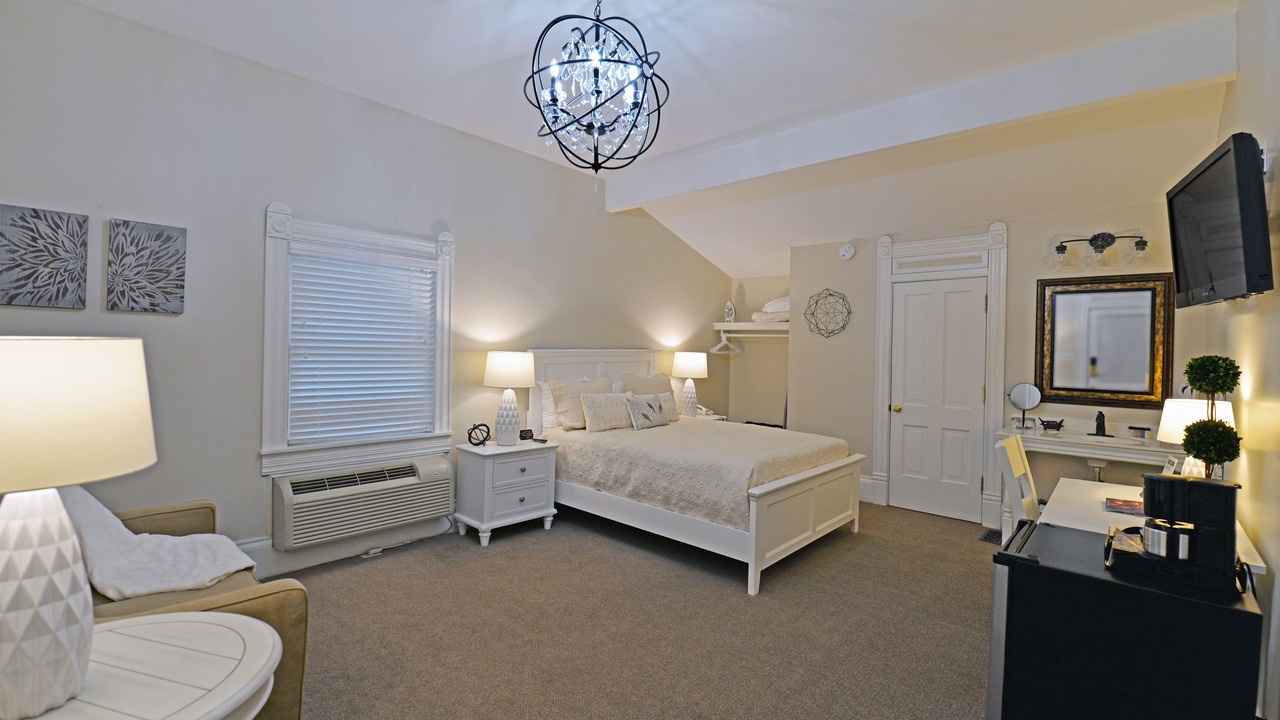 Photo of Others in Bloomington