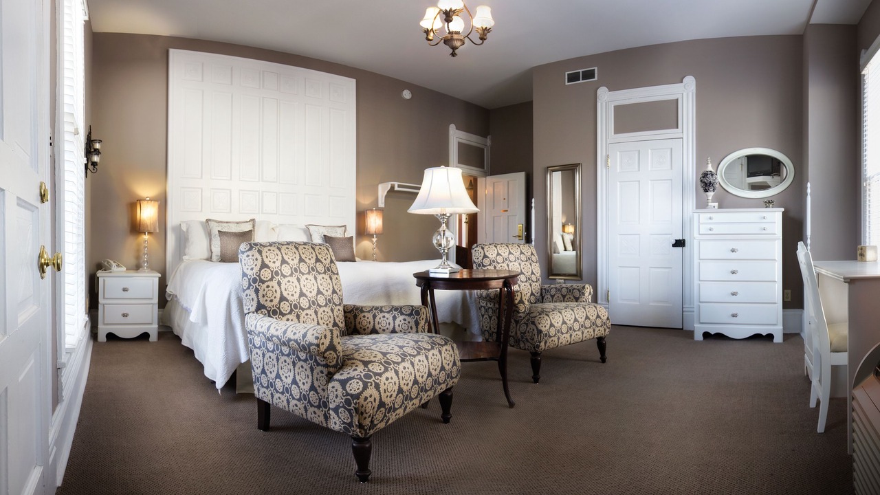 Photo of Others in Bloomington