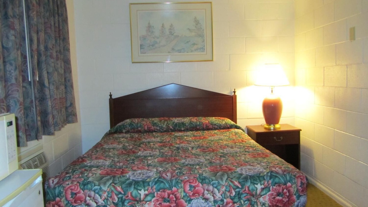 Photo of Bedroom in Cottage Grove