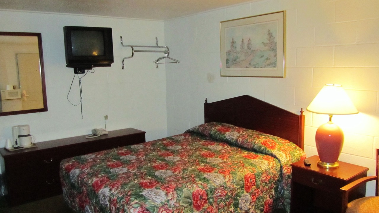 Photo of Bedroom in Cottage Grove