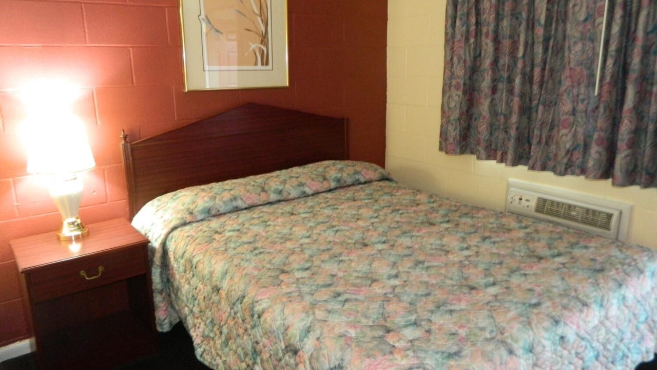 Photo of Bedroom in Cottage Grove