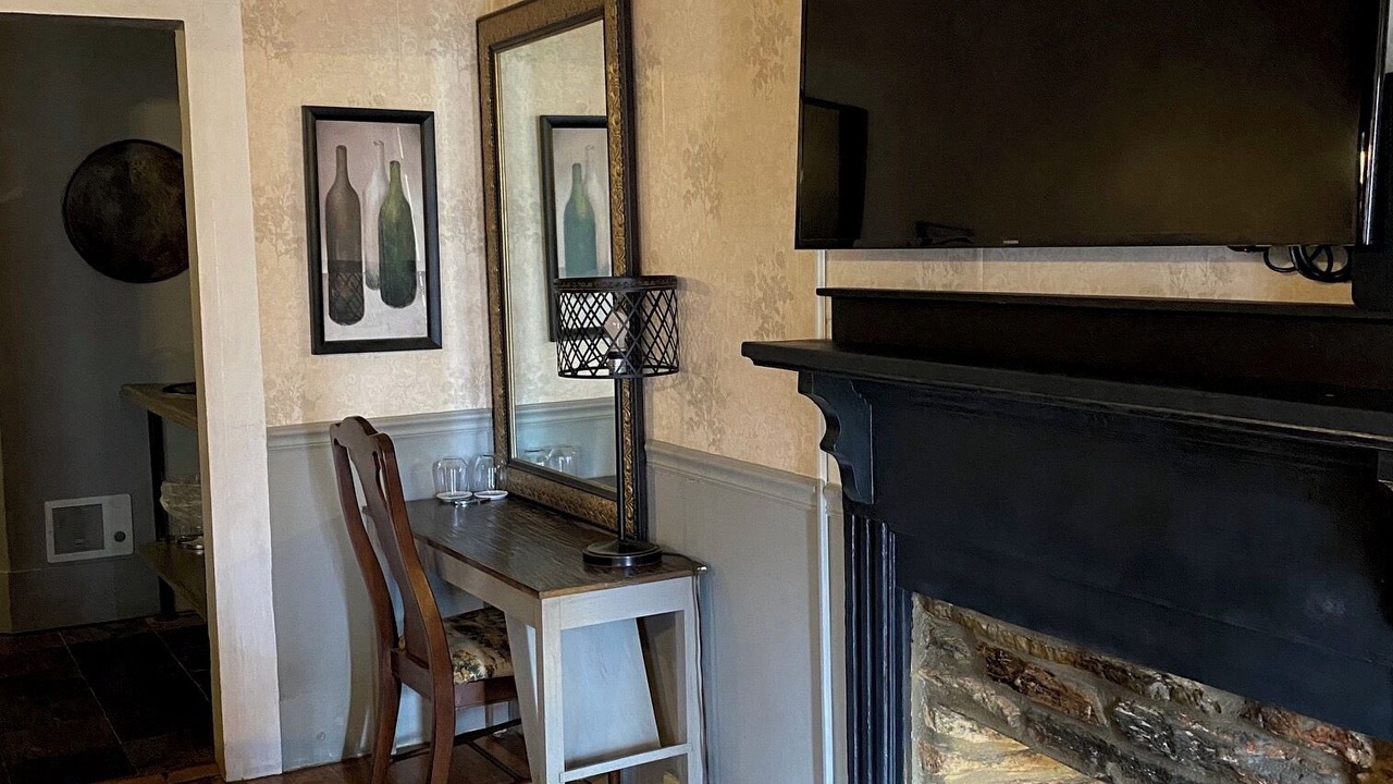 Photo of Bedroom in Dahlonega