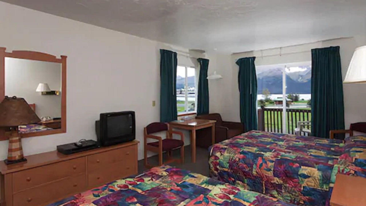 Photo of Bedroom in Seward