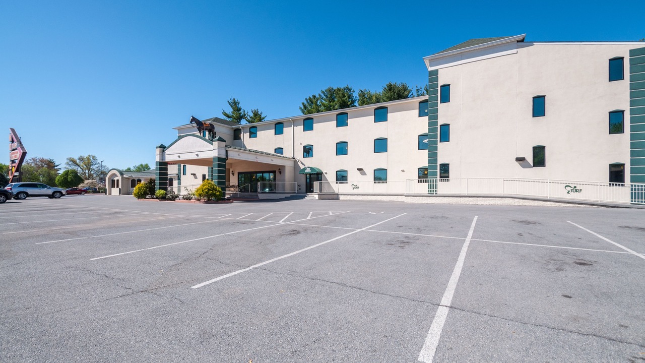 Photo of Outdoor in Charles Town