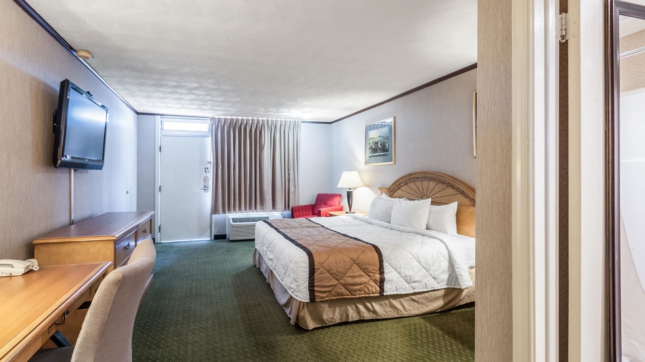 Photo of Bedroom in Charles Town