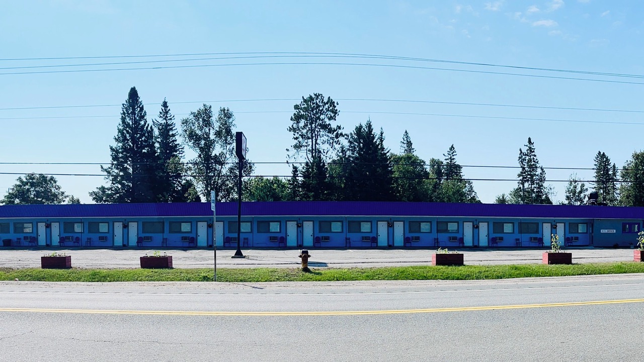 Photo of Outdoor in Lively