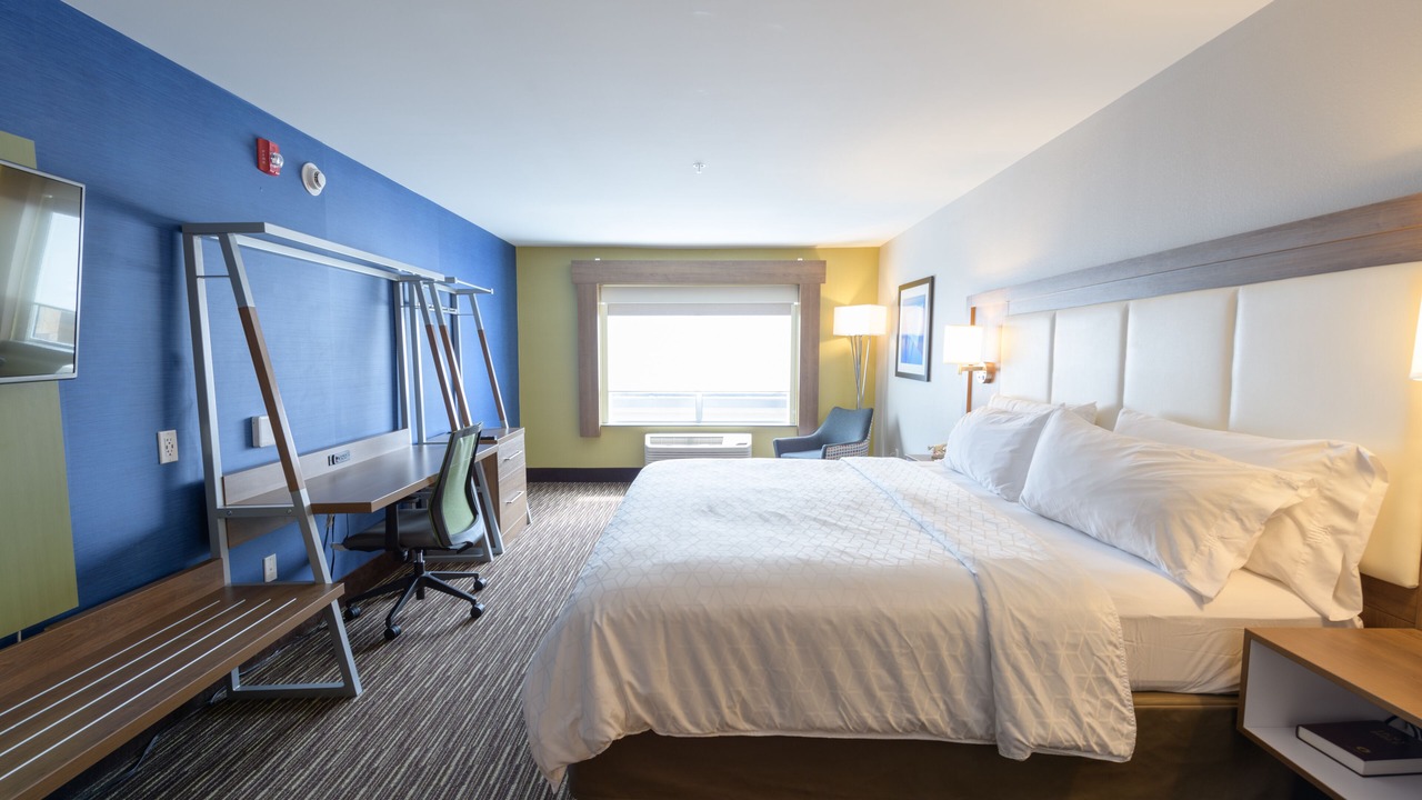 Photo of Bedroom in Jamestown