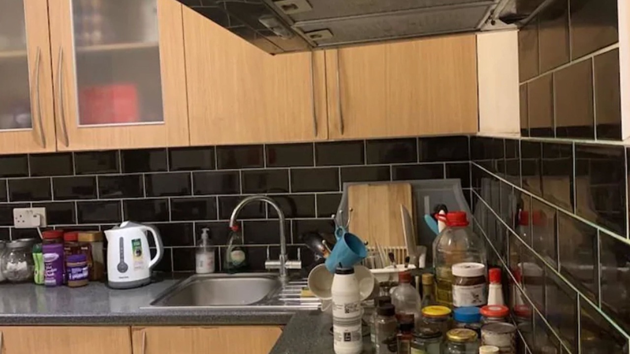 Photo of Others in Bow